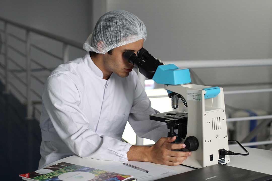 A Guide for International Medical Graduates Who Wish to Work and Live in Australia.